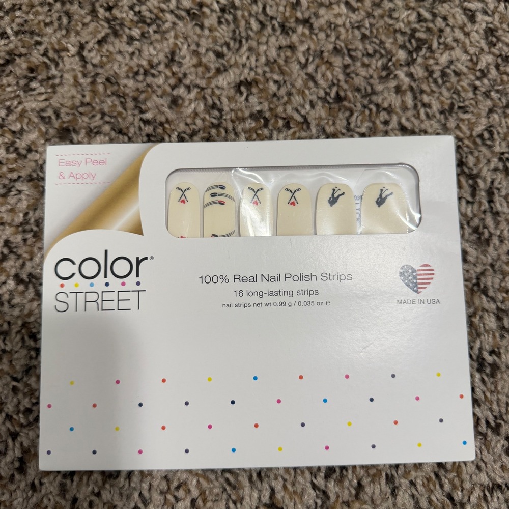 Color Street Stick It To Em Hockey Nail Polish Strips Cream FDL021 16 Count NEW